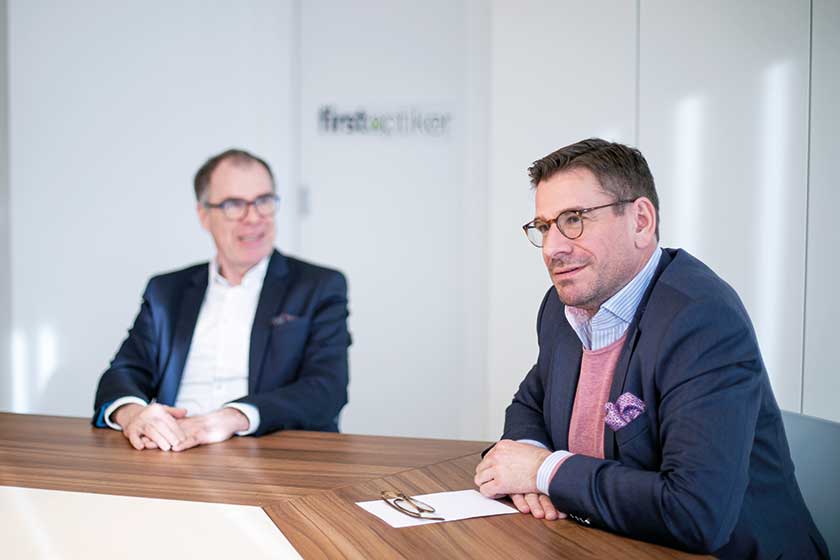 Ronald Mayrhofer: "Marktumfragen zur Imagedarstellung bringen meiner Erfahrung überhaupt keinen Vorteil für Mitglieder einer Marketing- und Eingaufsgemeinschaft. Dir FirstOptiker und FirstAkustiker leben seit Gründung die nachhaltige und transparente Mitbestimmung aller Genossenschafts-Mitglieder."
