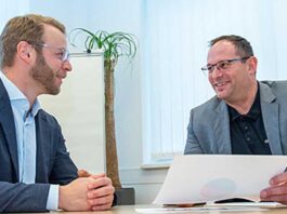 OPTICON stärkt Position in der Hörakustik